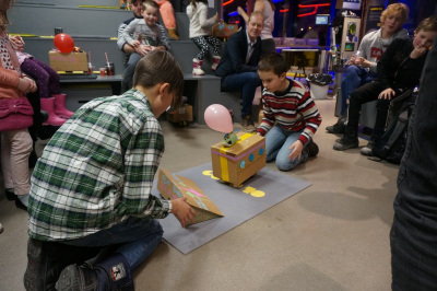 Robot building